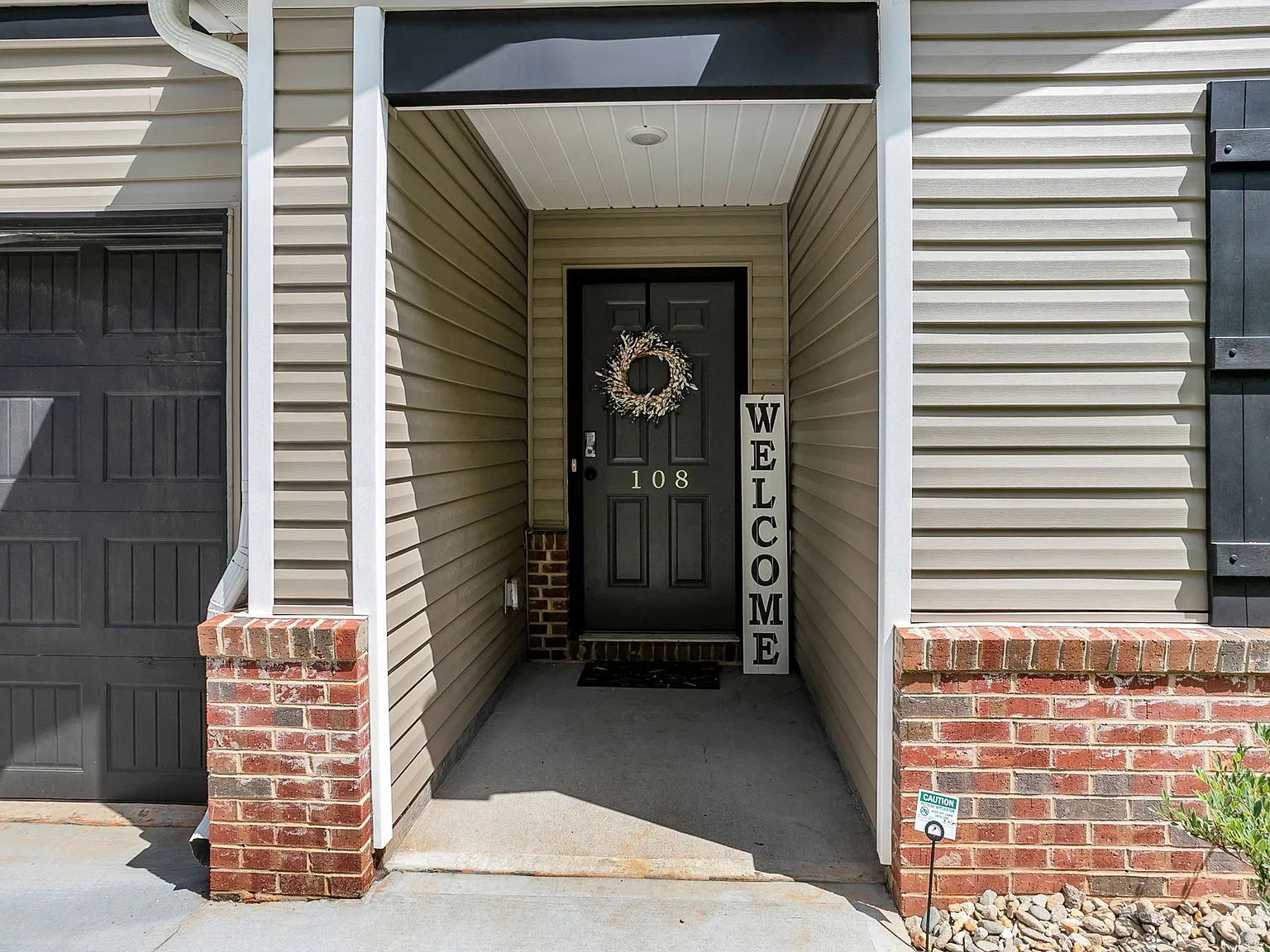 108 Vanilla Lane - 1 — Photo 2