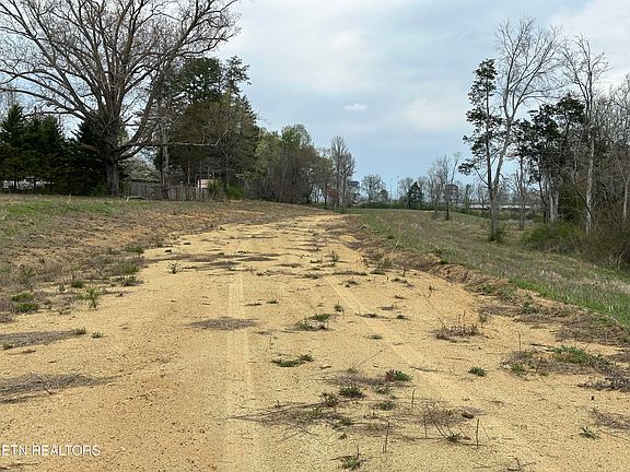 5th image of Isbill Rd