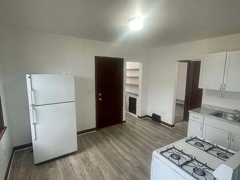 3911-3913 N 20th St. (Duplex)(Ace Property) — Photo 7