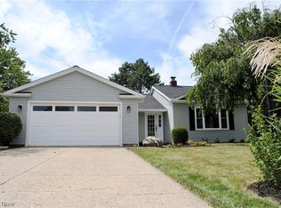 17822 Walnut Dr, Strongsville, OH