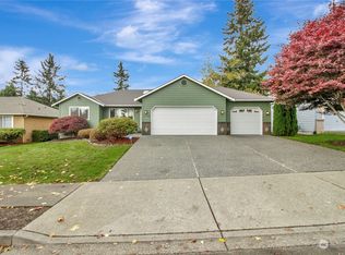 7703 Inverness Dr, Arlington, WA