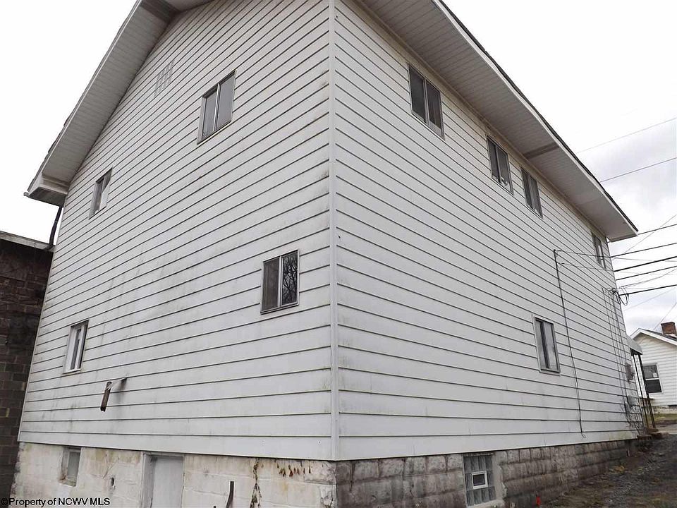 400 Pike St, Barrackville, WV 26559 Zillow