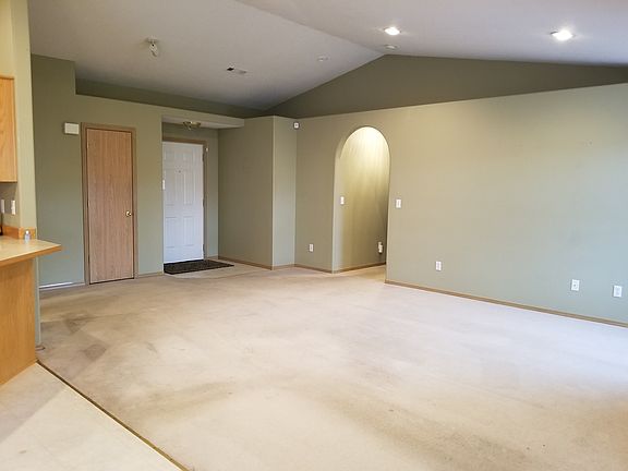 Living Room/Front Door