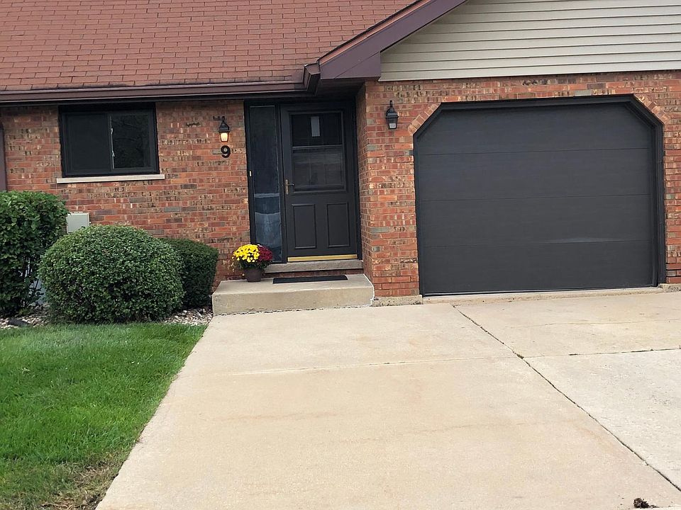 1st image of 1906 Heatherway Ln Unit 9