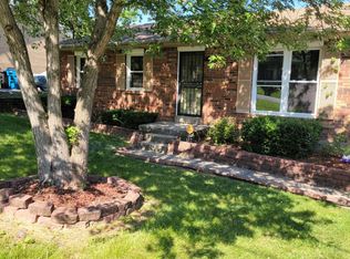 6610 El Rancho Rd, Louisville, KY 40291