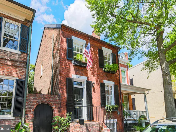 217 S Lee St, Alexandria, VA 22314