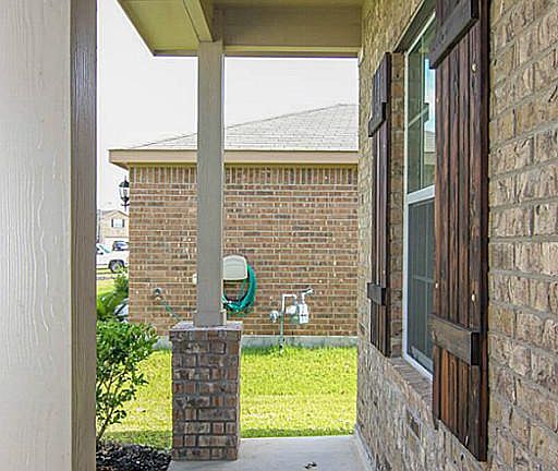 5th image of 859 Driftwood Ln