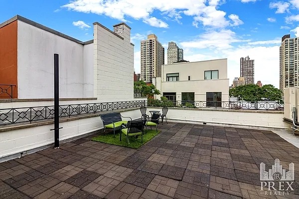 Rented by PREX Realty Corp | media 15