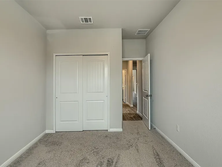 603 Bluffview Dr — Photo 30