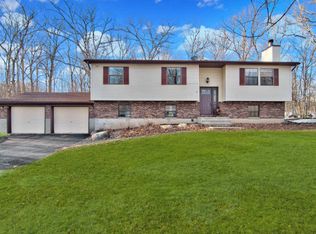 3725 Bristol Cir E, East Stroudsburg, PA
