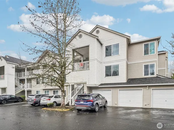 2009 196th St SE #C103, Bothell, WA 98012