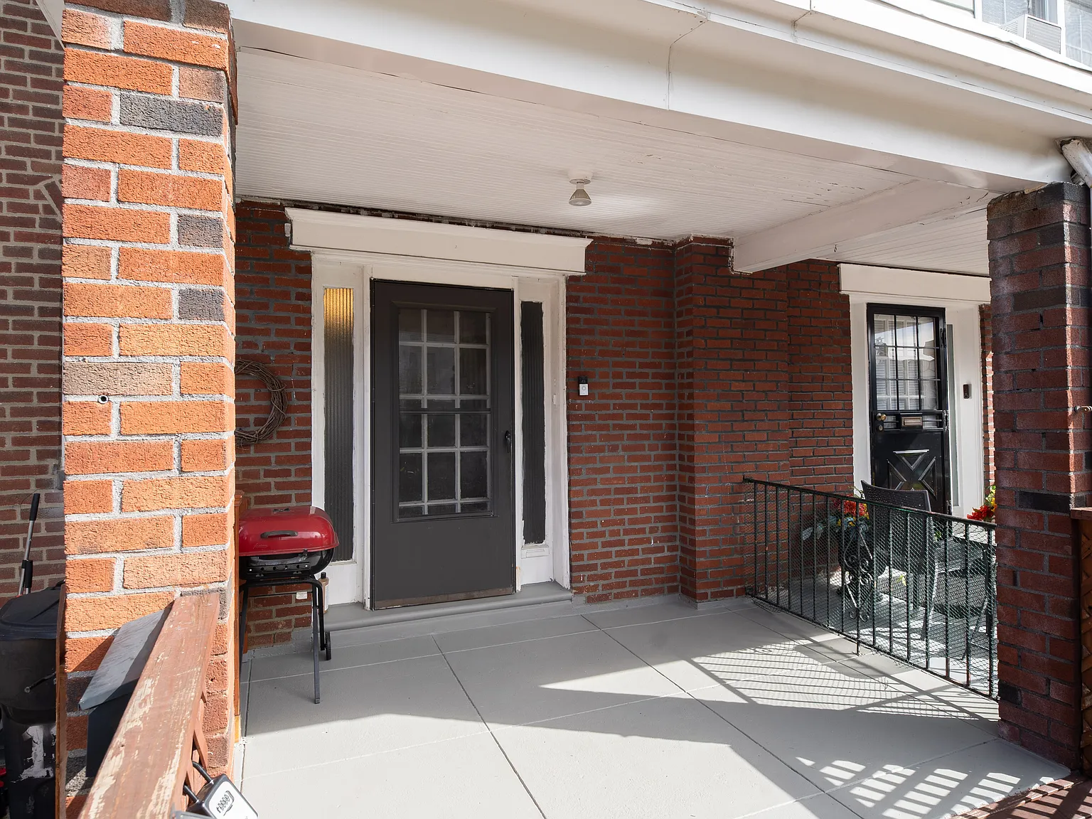 2 bed, 832 sqft, $1,550 — Photo 3