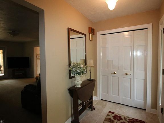 2nd image of 4502 Country Club Ln