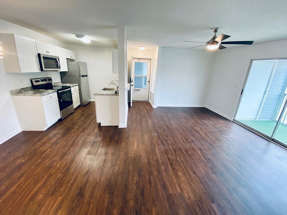 Living room 2_02272023