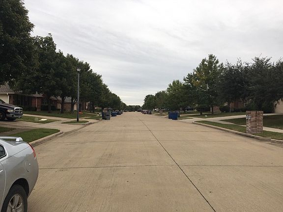 4th image of 928 Silver Sage Dr
