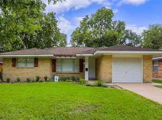 4421 Nina Lee Ln, Houston, TX 77092