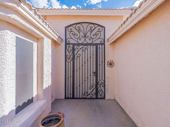 5th image of 9346 E Carmel Dr