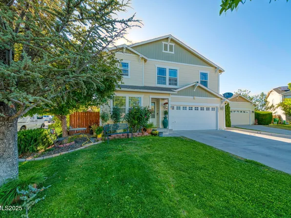 8905 Griffon Ct, Reno, NV 89506