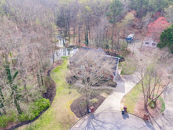 5th image of 3815 Marham Park Cir