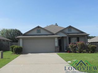 206 Sierra Vista Ln, Longview, TX 75605