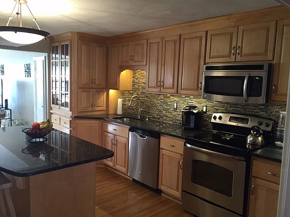 1st fl Kitchen