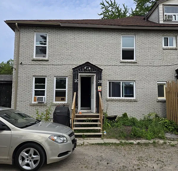 342 Talbot St #2C — Photo 1