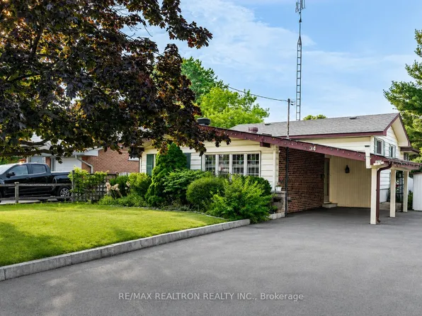 34 Taunton Rd W, Oshawa, ON L1G 3T2