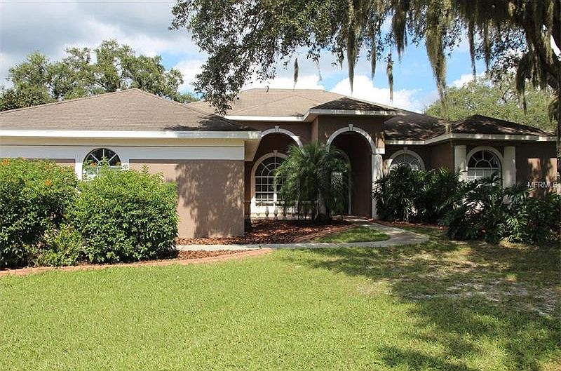 1st image of 10001 Country Carriage Cir