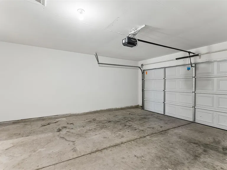 2372 Paradise Ridge Dr — Photo 26