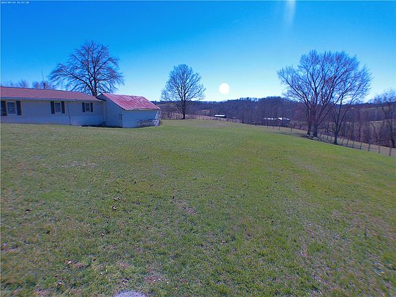 4th image of 107 Hunting Hills Rd