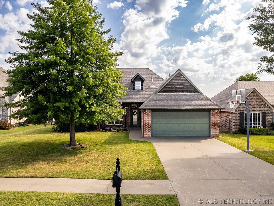 1st image of 14929 Courtney Ln