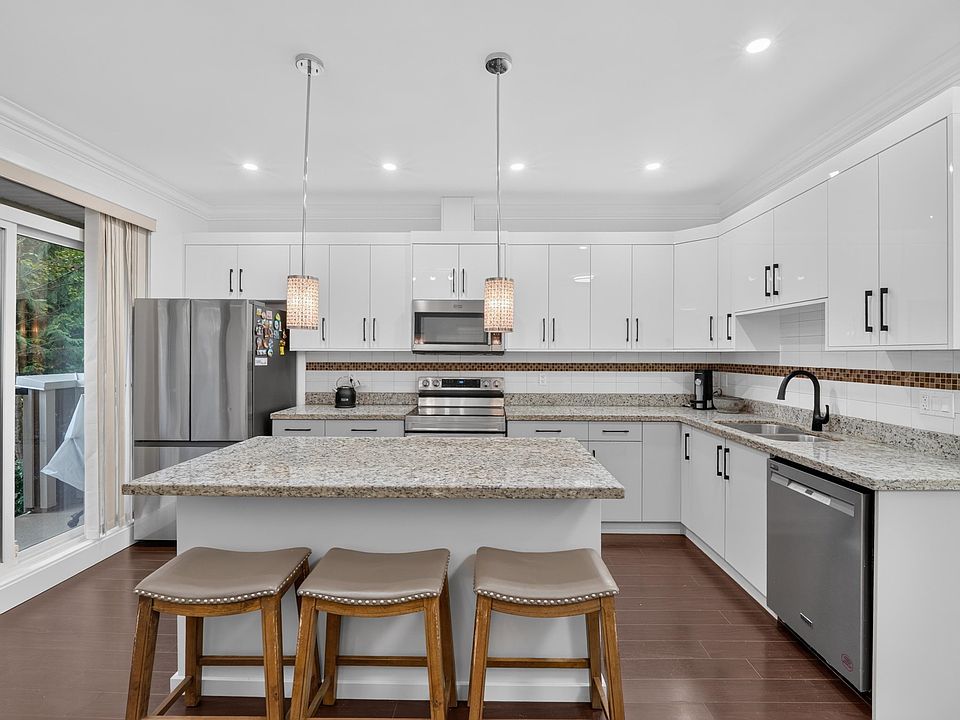 1st image of 6383 140th St #29