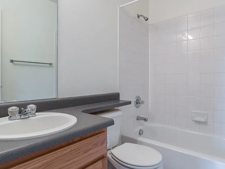 56 Vale Cir — Photo 23
