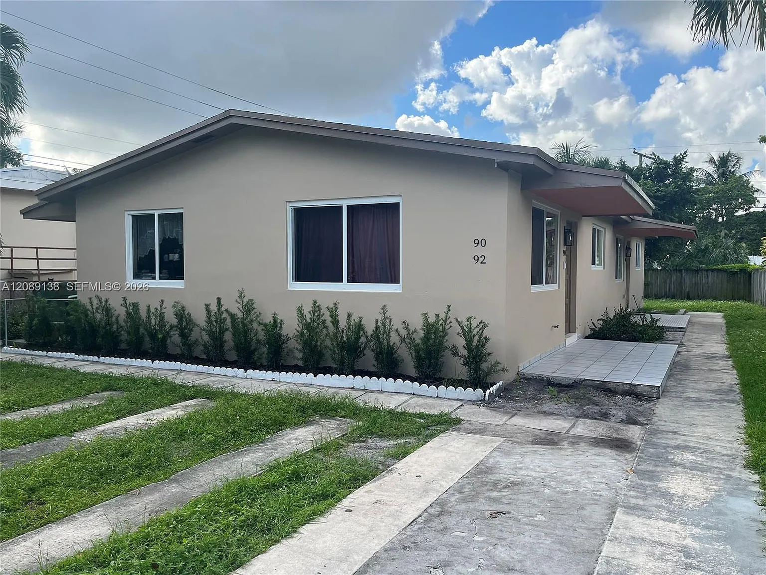 Town Of Hialeah 1st Addn — Photo 1