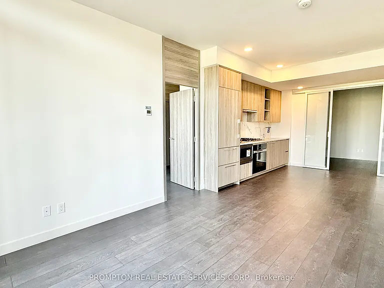 18 Esther Shiner Blvd #211 — Photo 12