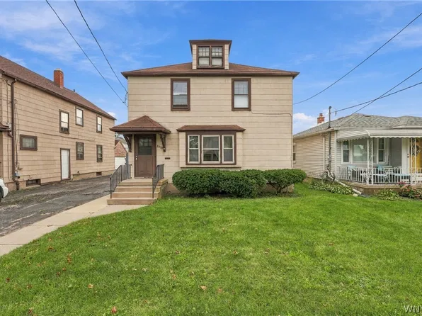 2919 Cleveland Ave, Niagara Falls, NY 14305
