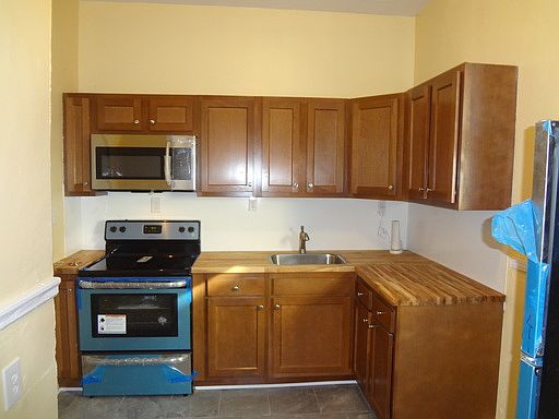 3rd image of 2904 Barton Ave APT B