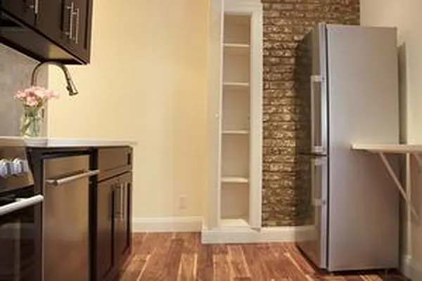 Rented by Blip LLC | media 29