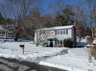 13 Blanchard Ave, Uxbridge, MA 01569