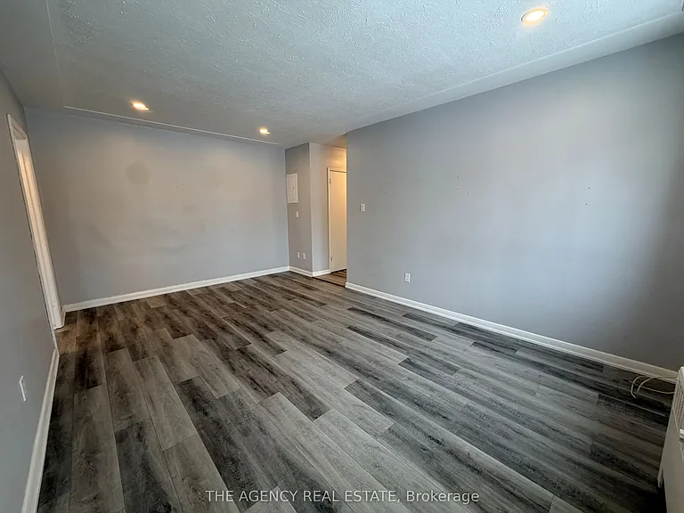 63 Wellington Rd #4 — Photo 6