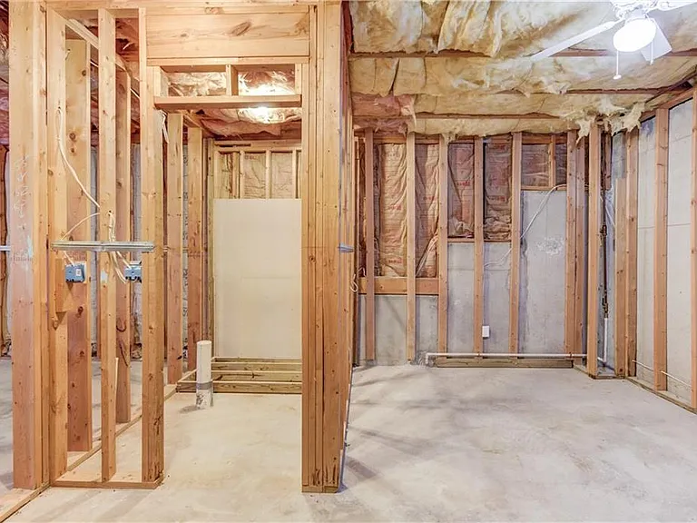 5135 Amberden Hall Dr — Photo 25