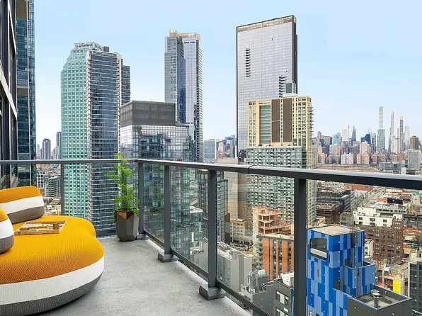 42-06 Orchard St, Long Island City, NY