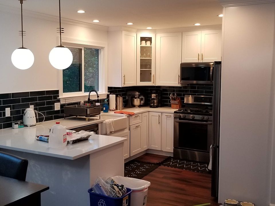 2nd image of 1200 Upland Dr