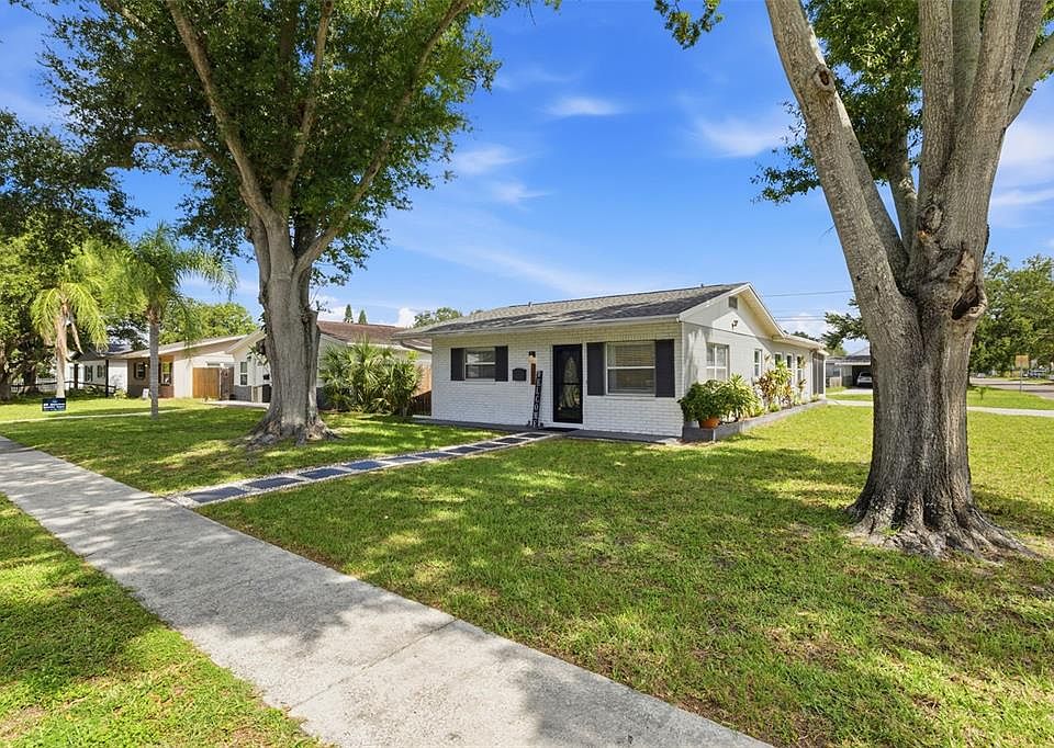 1st image of 801 89TH AVENUE N