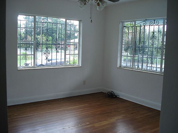 2nd image of 1310 E 28th Ave