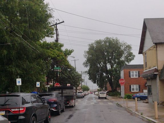 5th image of 4719 Unruh Ave