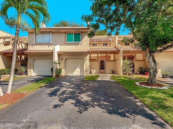 10235 NW 46th St, Doral, FL 33178
