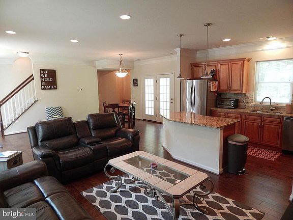 Open Concept - Foyer, Living Rm, Kitchen, Dining