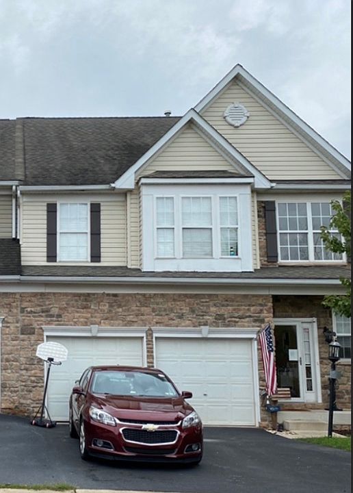 1st image of 3721 Village Rd