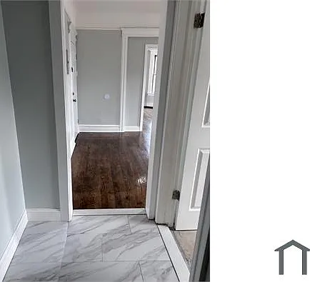 3 bed, 9999 sqft, $2,100 — Photo 3